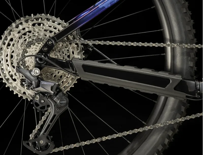 Trek Marlin + 8 Purple Flip to Black Fade-8